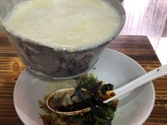 -云南大锅豆浆店