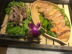 -尚尚仙·酸汤猪手·猪肚鸡火锅(华联万柳购物中心店)