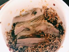 牛筋-朝伟清真铜瓢牛肉馆(三十年老·店)