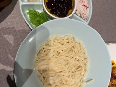炸酱面-北平食府·北京烤鸭(北京西站六里桥店)