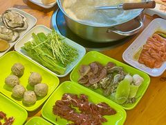 -养牛邓·潮汕牛肉海鲜自助火锅(广州店)