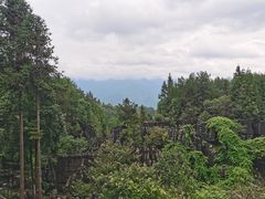 -梭布垭石林景区