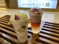 -喜茶(北京华贸购物中心店)