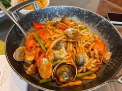 -鹰龙海畔度假酒店(咸祥店)