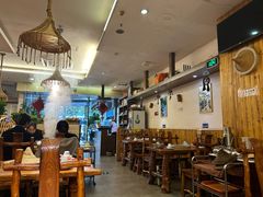 -滇香肴·云南菜蒸汽石锅鱼(云南北路店)