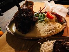 烤猪肘-Krčma Šatlava