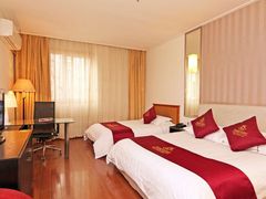 -白玉兰酒店(上海田子坊马当路地铁站店)