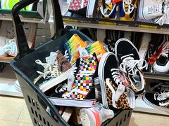 -BIGOFFS 超级折扣(仁恒伊势丹店)