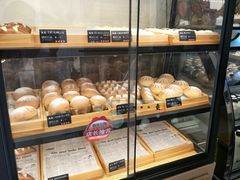 -啊噗吐呦现场烘焙(麦凯乐店)