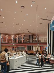 -奈尔宝家庭中心·亲子餐厅(鄞州万达店)