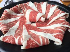 -唯成•韩国炭火烤肉 유성고기