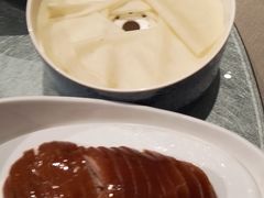 -凤凰园烤鸭店·唐山菜·传承花椒肉(老唐丰路店)