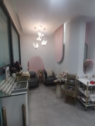 -花系美·美甲美睫精品店