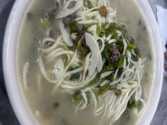 -何永光123鲜牛肉馆(1号店)