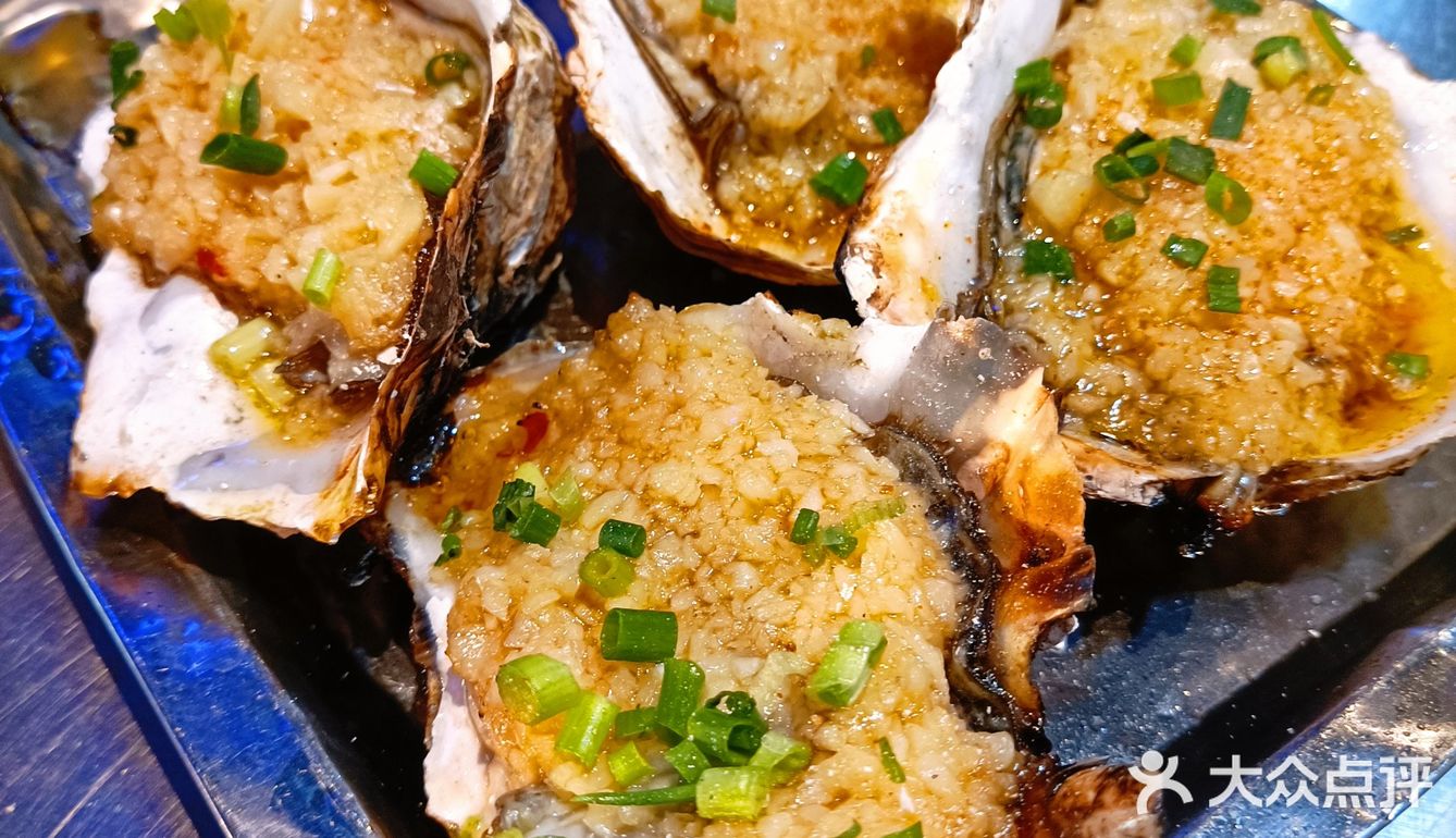 # 焦香四溢的烤串 [调皮]