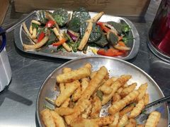 -马路牙子烧烤音乐酒馆(望京店)