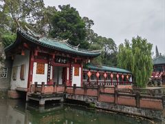 -房湖公园