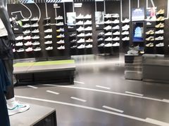 -NIKE品牌体验店(金源新燕莎店)