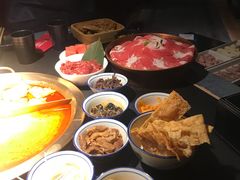 -九鼎轩脆毛肚火锅(南京东路店)