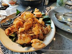 -Kub Kao Kub Pla (Terminal21)