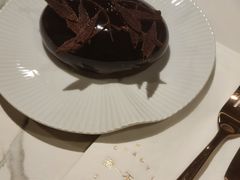 -潮一不贰·法式甜品·生日蛋糕·西式简餐(外滩店)