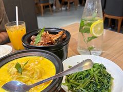 -默加东南亚美食(大宁音乐广场店)