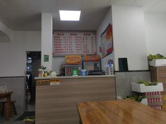-何记酿皮店(西流湾店)