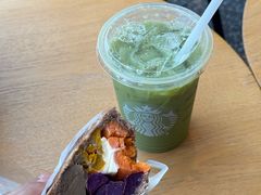 -星巴克臻选(盐城金鹰聚龙湖店)