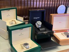 -沐渔二手奢侈品黄金手表包包回收·中古店(广州塔店)