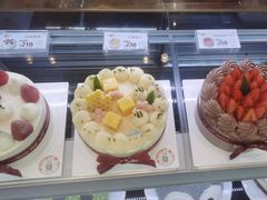-花花卷卷·鲜食蛋糕(静安久光百货店)