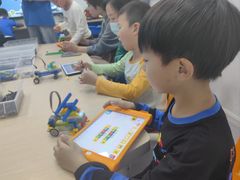 -斯坦星球青少儿编程机器人科学乐高思维专注力科创竞赛规划(武汉凯德西城学习中心)