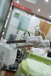 -苗医生专业祛痘·皮肤管理
