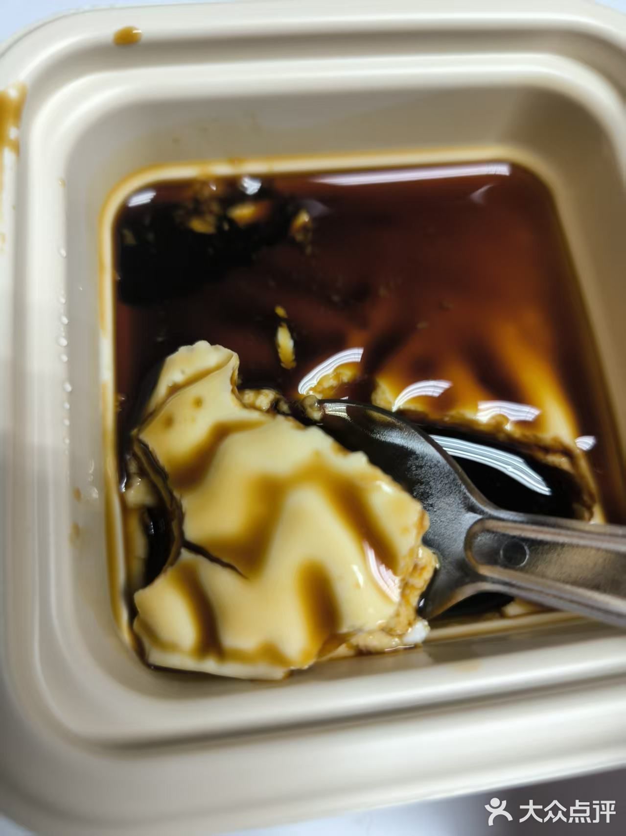 被投喂的杏仁豆腐