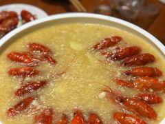 蒜蓉龙虾-小眼睛餐饮&杨杨夜宵