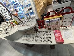 -一代眼镜·蔡司配镜(浦东大拇指广场店)