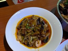 -老码头黑皮肘子锅包肉(赣水路店)
