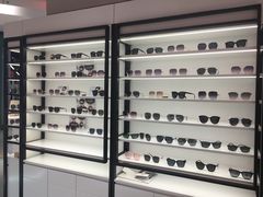-沫芮眼镜·蔡司官方授权店(人民广场店)