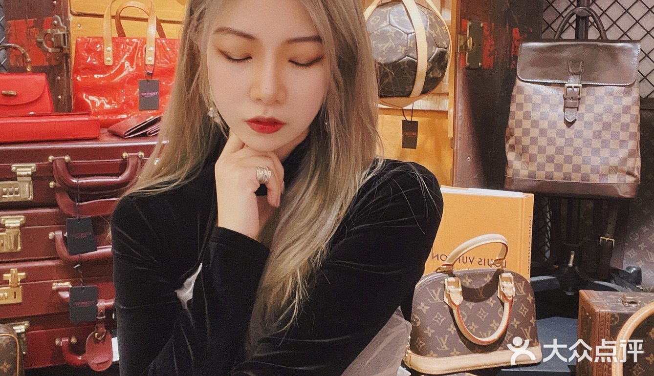 广州探店VTGNIUNIU｜华南地区最大明星中古店