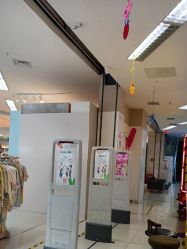 -孩子王(铁西万达店)