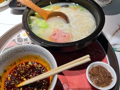-妈妈故事米线(市府恒隆店)