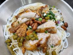 -丫丫桂林米粉(学府店)