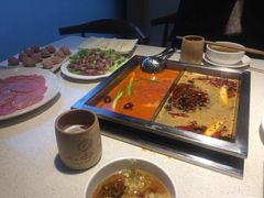 小郡肝-小牛叔鲜切牛肉·火锅·烤肉自助(公济桥路店)