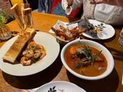 -JINNS锦时 steak&pizza(浸信会礼拜堂旧址店)