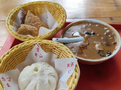 -方中山胡辣汤(成都首店)