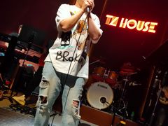 -TZ House音乐现场(来福士中心店)