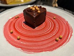 -LES ELITES 英集荟(南京西路店)