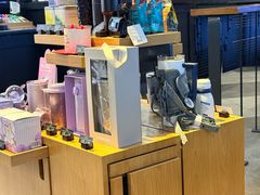-星巴克(北新泾店)