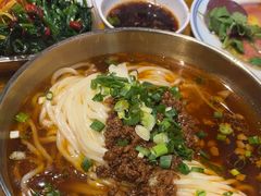 -聚合鑫东北熏酱熟食麻辣面(长阳店)