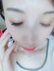 -睫乐园•睫公馆•美睫美甲沙龙