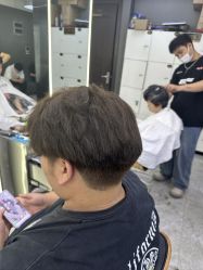 -藤野造型烫发染发